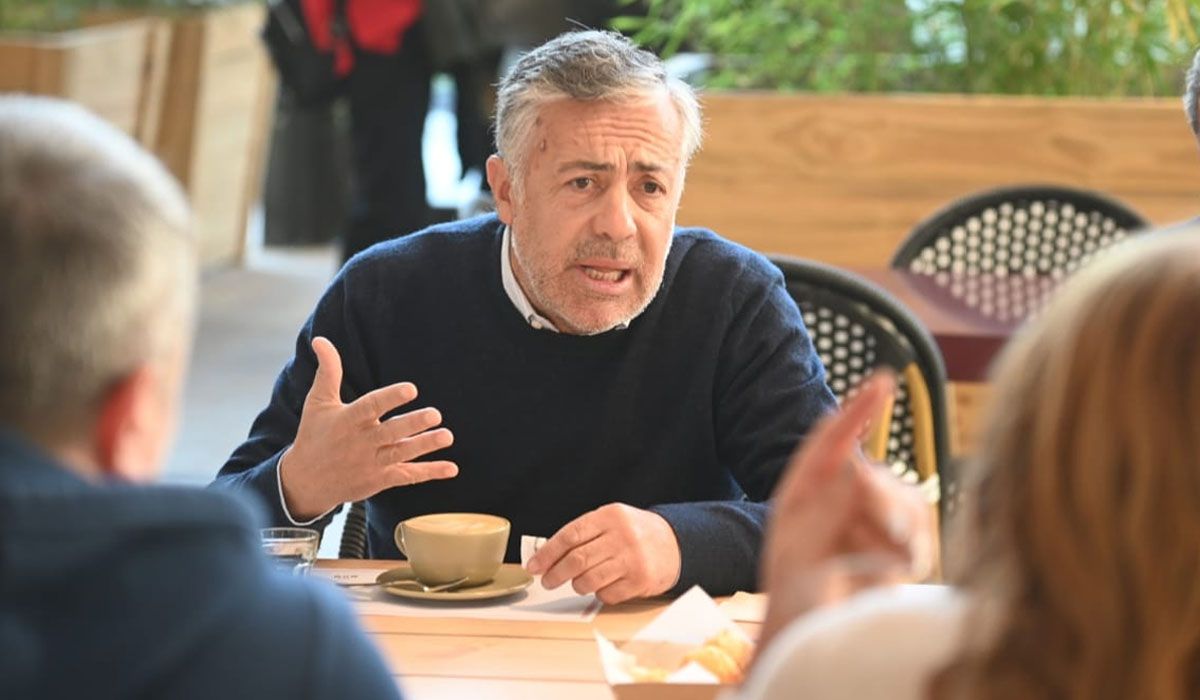 Alfredo Cornejo finalmente viajó a Buenos Aires para estar en el búnker de Juntos por el Cambio. Imagen ilustrativa.