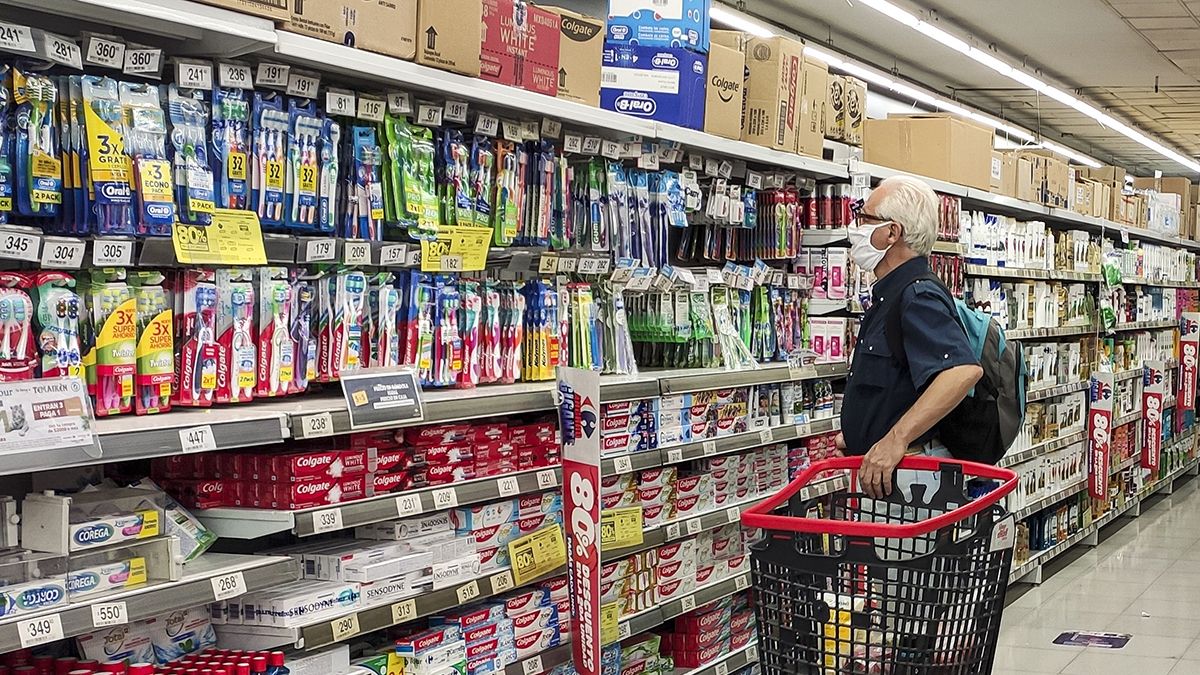 Precios Máximos fue puesto en marcha el 21 de marzo del año pasado con la intención de frenar los aumentos desmedidos en alimentos y artículos de higiene personal.