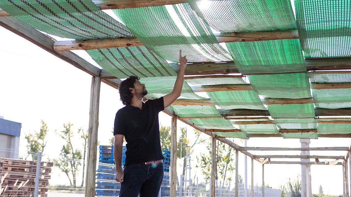 Media sombra realizada con material reciclado. Media sombra realizada con material reciclado.