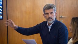 El intendente de Ciudad, Ulpiano Suarez defendió el subsidio de Zona Fría, y pidió que Mendoza tenga un nuevo cuadro tarifario de gas. El intendente de Ciudad, Ulpiano Suarez defendió el subsidio de Zona Fría, y pidió que Mendoza tenga un nuevo cuadro tarifario de gas.