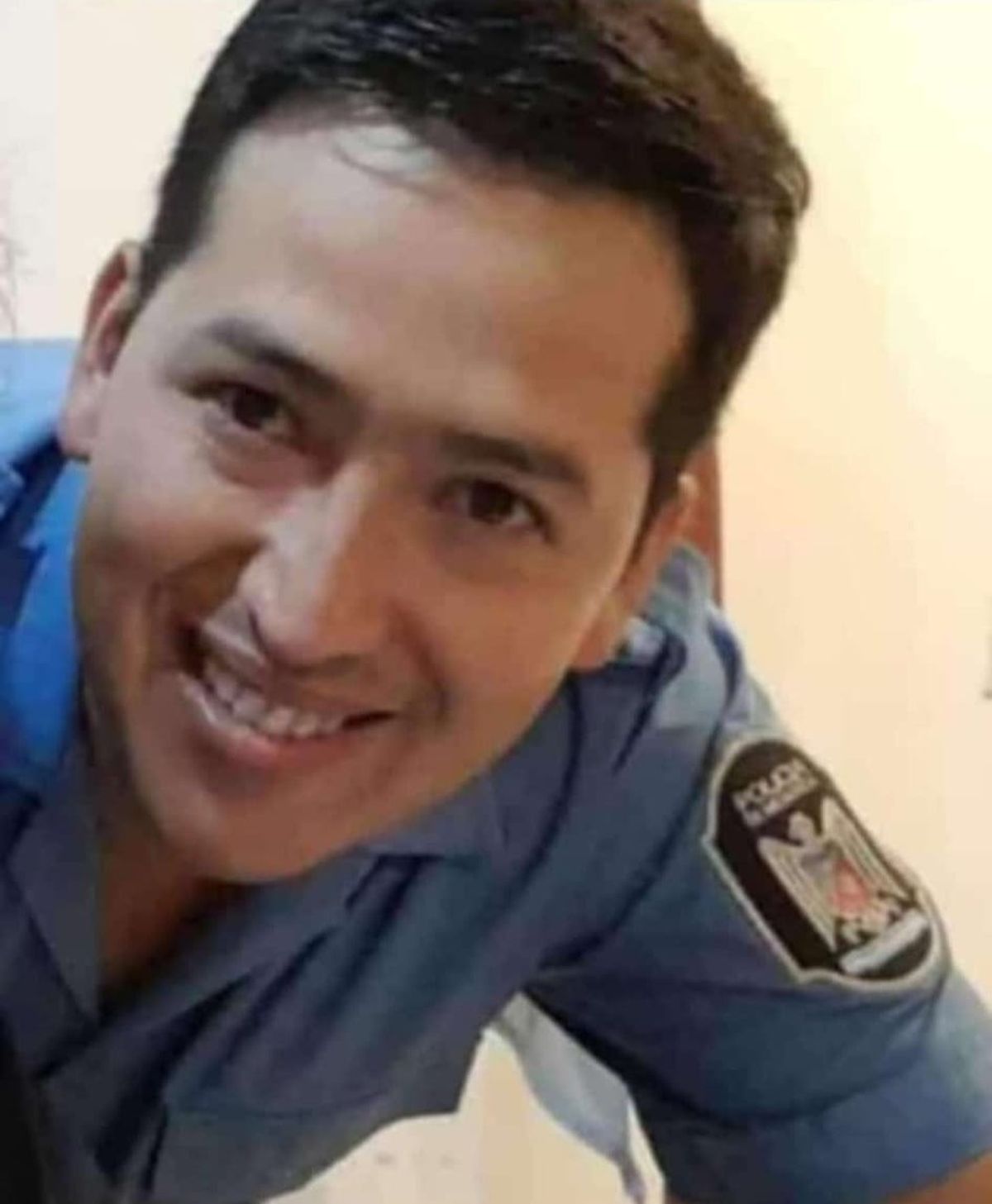 Leonardo Alarcón era Policía de la Vial y papá de dos hijos pequeños. Leonardo Alarcón era Policía de la Vial y papá de dos hijos pequeños.