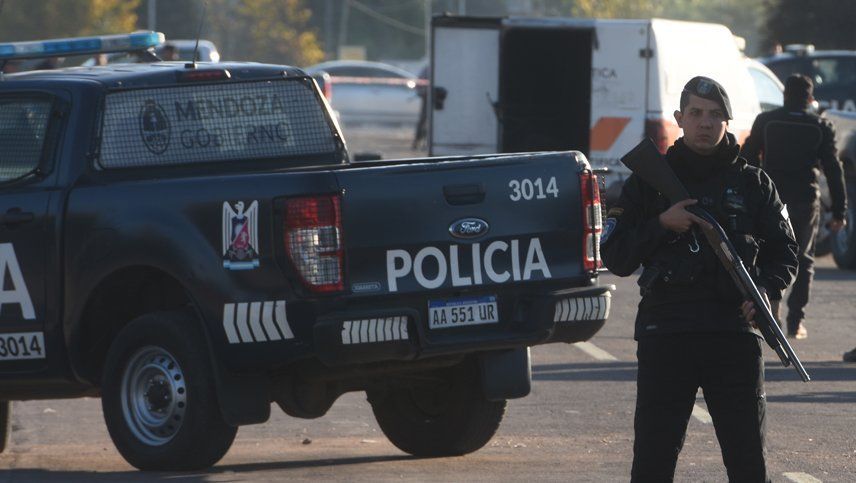 Detuvieron a un hombre que manejaba borracho por la Ruta 7
