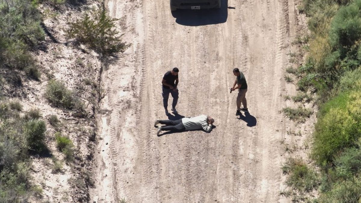 Video y fotos: golpeó a una mujer y sus hijos, escapó y fue detenido con la ayuda de drones