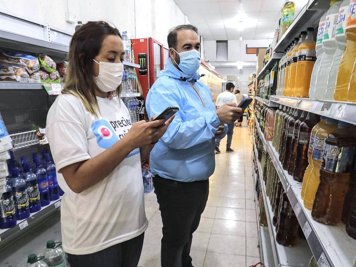 Congelamiento de precios. (Foto: Telam).