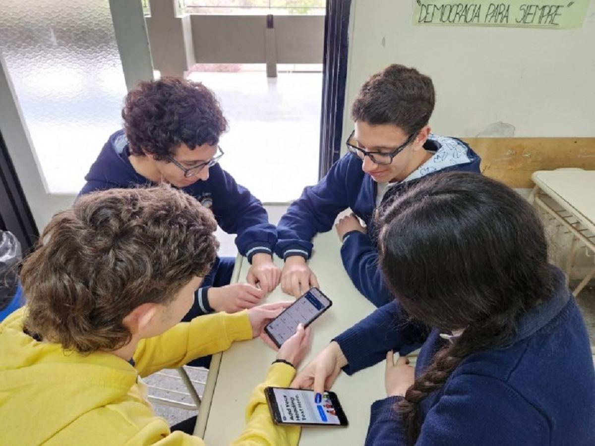 Desarrollaron un proyecto de Extensión con diferentes escuelas para ofrecer acceso a dispositivos adaptados a personas con discapacidad múltiple Desarrollaron un proyecto de Extensión con diferentes escuelas para ofrecer acceso a dispositivos adaptados a personas con discapacidad múltiple