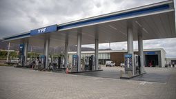 La nueva estación de YPF cuenta con una superficie total de 4.343 m2.