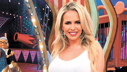 El mini vestido ultra ceñido de Alejandra Maglietti paraliza la primavera