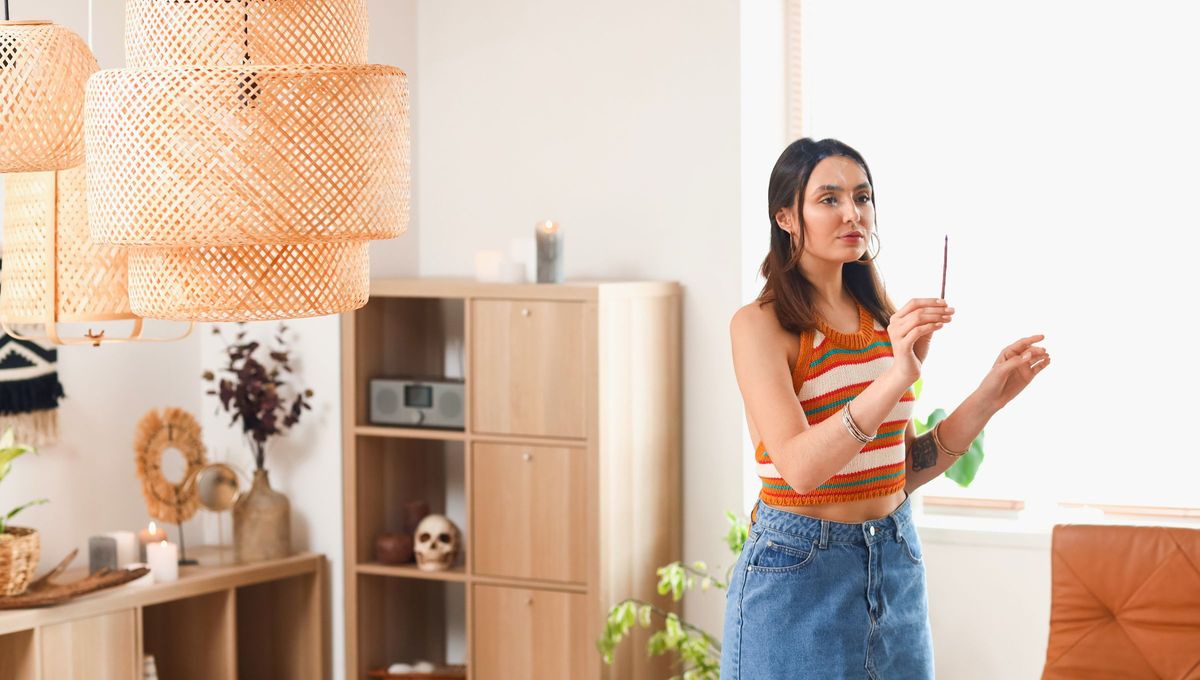 Limpia tu casa con shaumerios y especias. Limpia tu casa con shaumerios y especias.