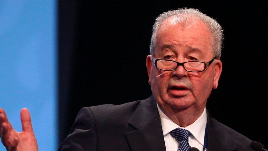 El día que Grondona hizo renunciar a un importante dirigente