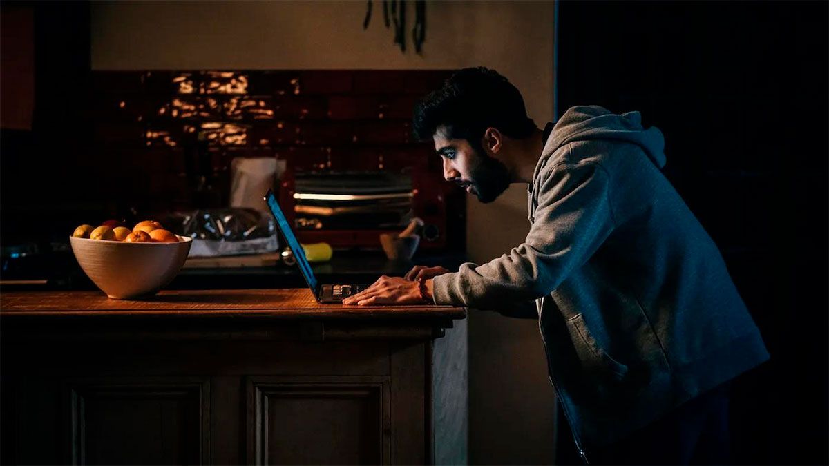 Chaneil Kular es el protagonista de Acusado. Chaneil Kular es el protagonista de Acusado.