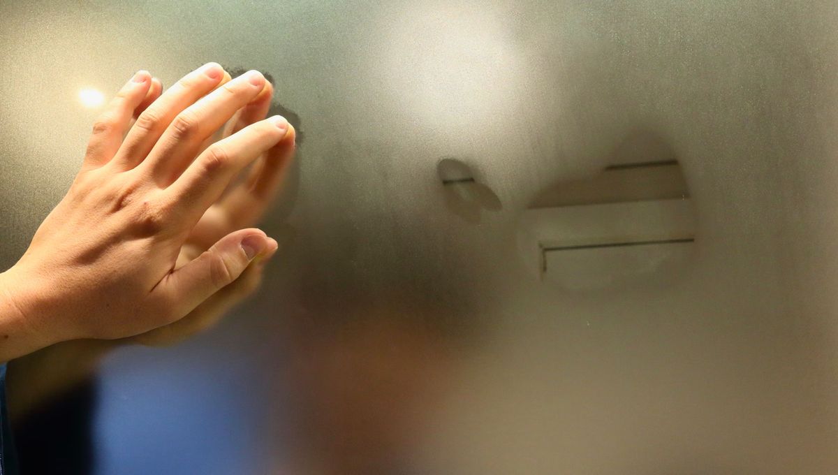 Con un truco casero: cómo puedo evitar que los espejos del baño se empañen