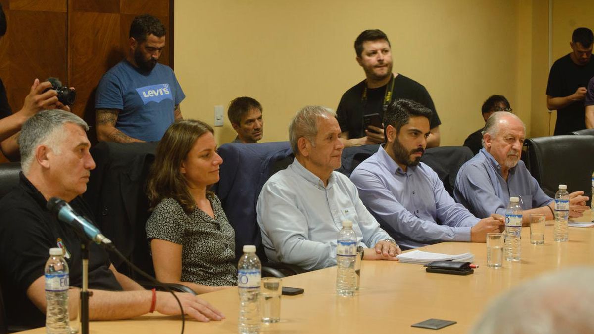 El mendocino de La Bancaria y diputado nacional, Sergio Palazzo, en la reunión de la CGT. El mendocino de La Bancaria y diputado nacional, Sergio Palazzo, en la reunión de la CGT.