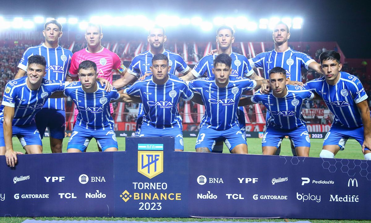 Godoy Cruz jugará ante Unión en la cancha de Gimnasia y Esgrima.
