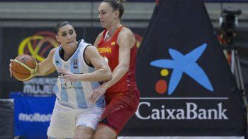 El seleccionado femenino de básquetbol cayó ante España