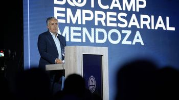 Bootcamp Empresarial Mendoza y cómo crecer en épocas de IA, transformación y crisis