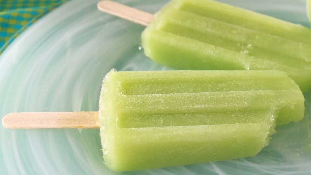 Cómo hacer palitos de helado de limón: la receta refrescante para consumir todo el año