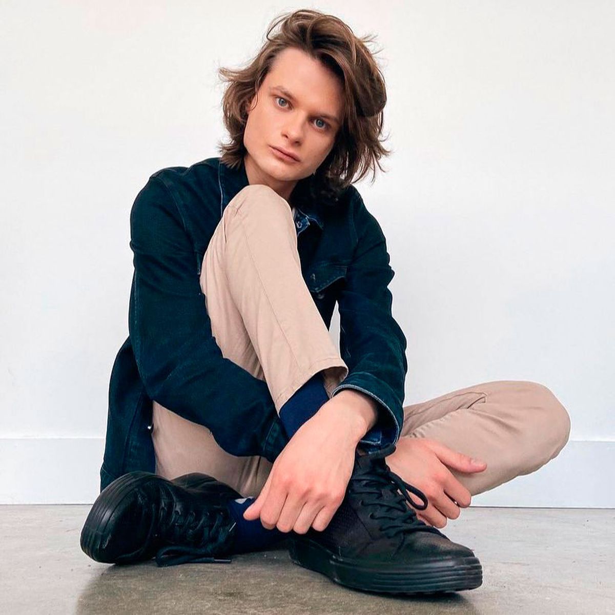Charlie Tahan, actor estadounidense de 25 años. Charlie Tahan, actor estadounidense de 25 años.