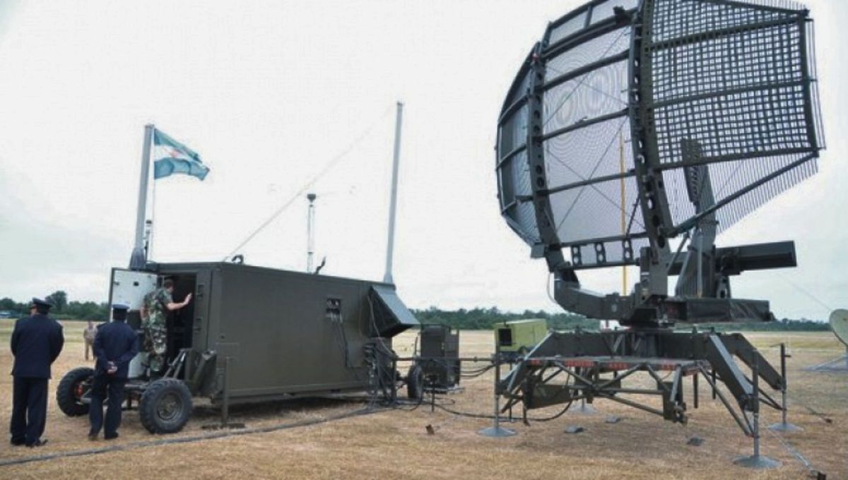 El radar está exhibido en el Museo Nacional de Aeronáutica El radar está exhibido en el Museo Nacional de Aeronáutica