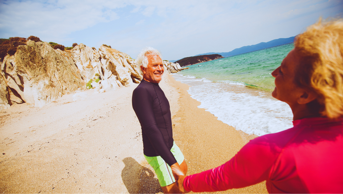 El Ikigai: el método japonés para lograr una juventud prolongada y que puedes practicar en la playa