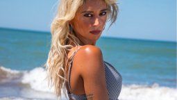 Sol Pérez subió una foto en la playa con una microbikini