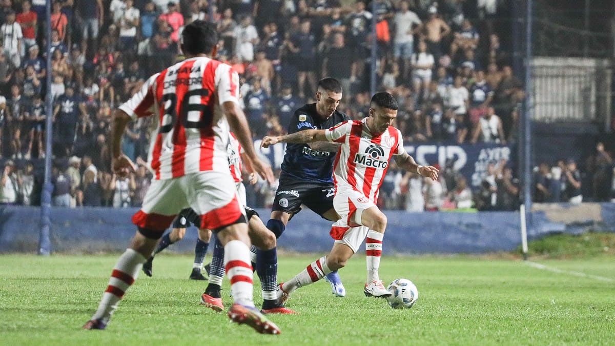 Instituto de Córdoba inicia la Liga Profesional del Fútbol visitando en Junín a Sarmiento.