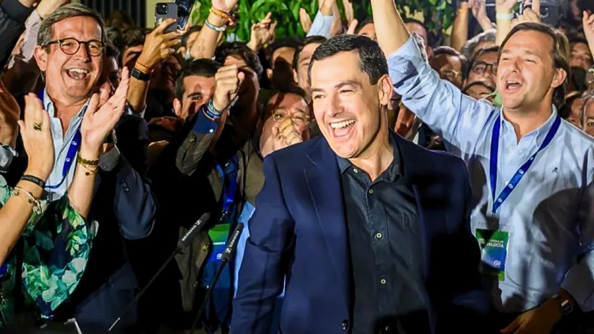 Juanma Moreno celebrando la victoria en las elecciones de Andalucía. Juanma Moreno celebrando la victoria en las elecciones de Andalucía.