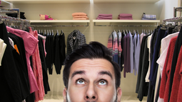 Revelaron qué significa que una persona guarde la ropa al revés
