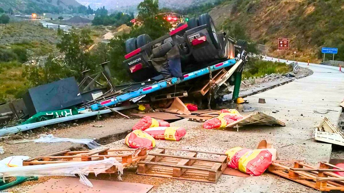 Accidente fatal de un camionero argentino en la alta montaña del lado chileno