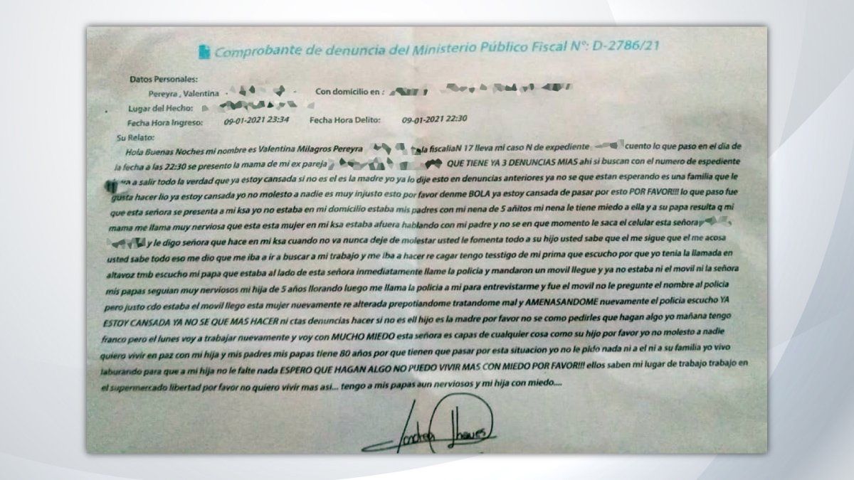 La última denuncia puesta por la joven acosada en la Oficina Fiscal N°13, de Godoy Cruz, fue contra la madre de su expareja, quien también concurrió a su domicilio a amenazarla.