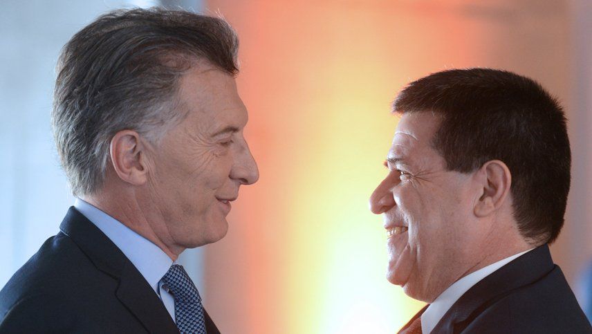 Polémico viaje relámpago de Macri a Paraguay en medio de la cuarentena