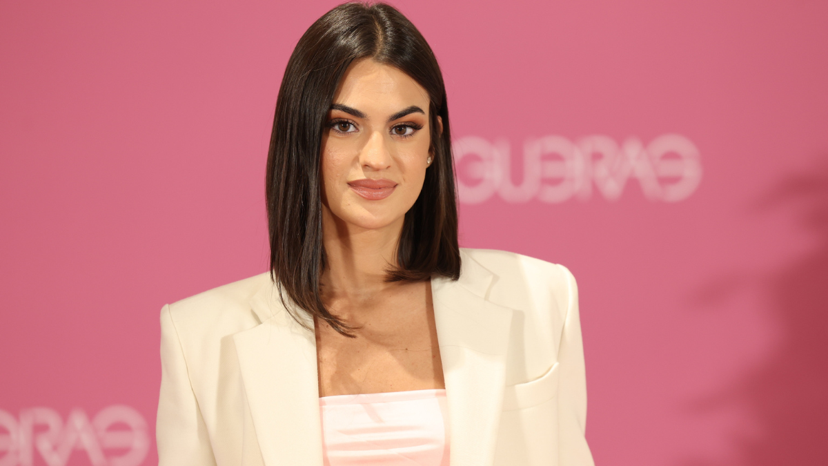 El corte de cabello clavicut es una de las verdaderas tendencias de la temporada. El corte de cabello clavicut es una de las verdaderas tendencias de la temporada.