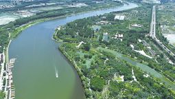 Vista aérea del Gran Canal Beijing-Hangzhou que atraviesa el subcentro de Beijing. CHANG MING / XINHUA