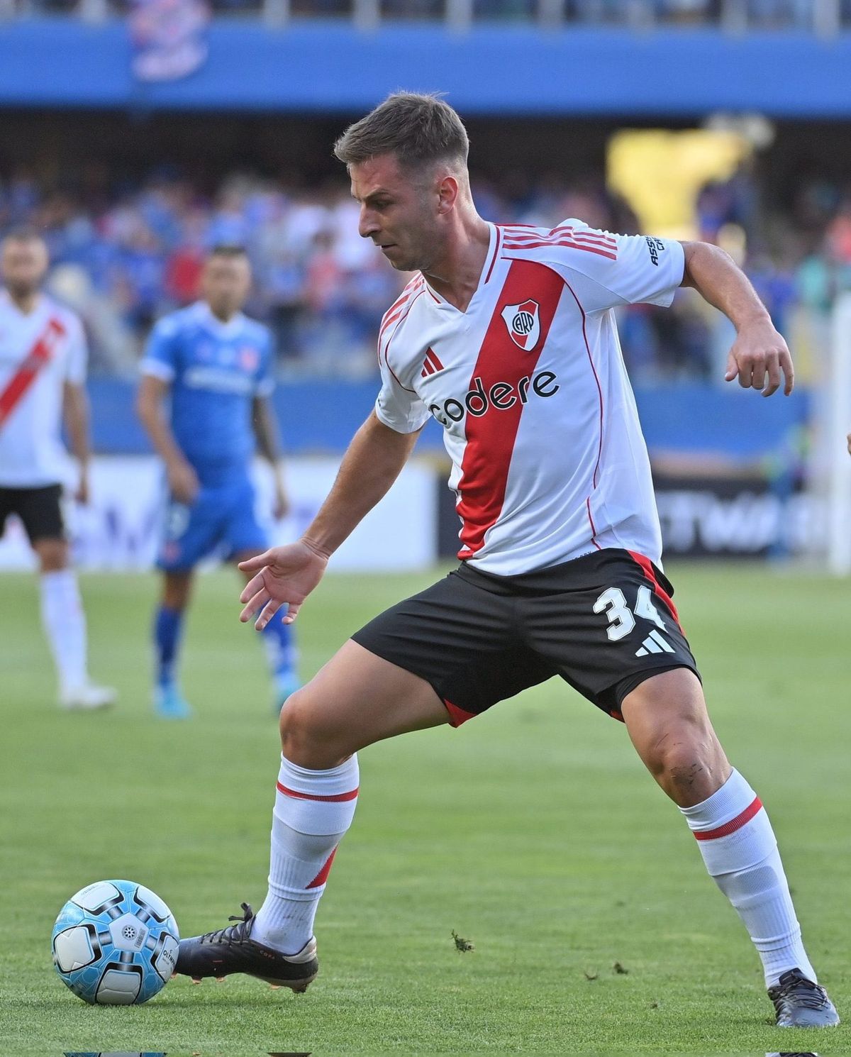 Giuliano Galoppo, una fija para Gallardo, no podrá ser parte del plantel que jugará ante San Martín de San Juan este sábado. 
