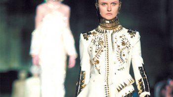 Givenchy trajo la alta costura
