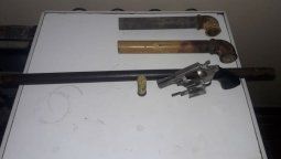 Lo detuvieron con armas tumberas y varios celulares
