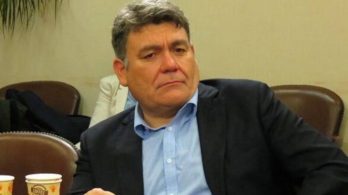 Nelson Venegas, diputado socialista chileno reclamó obras a la gestión de Gabriel Boric. Nelson Venegas, diputado socialista chileno reclamó obras a la gestión de Gabriel Boric.