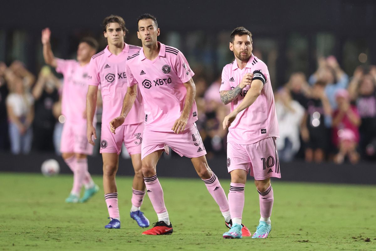 Lionel Messi sufrió su primera derrota en cancha con el Inter Miami Lionel Messi sufrió su primera derrota en cancha con el Inter Miami