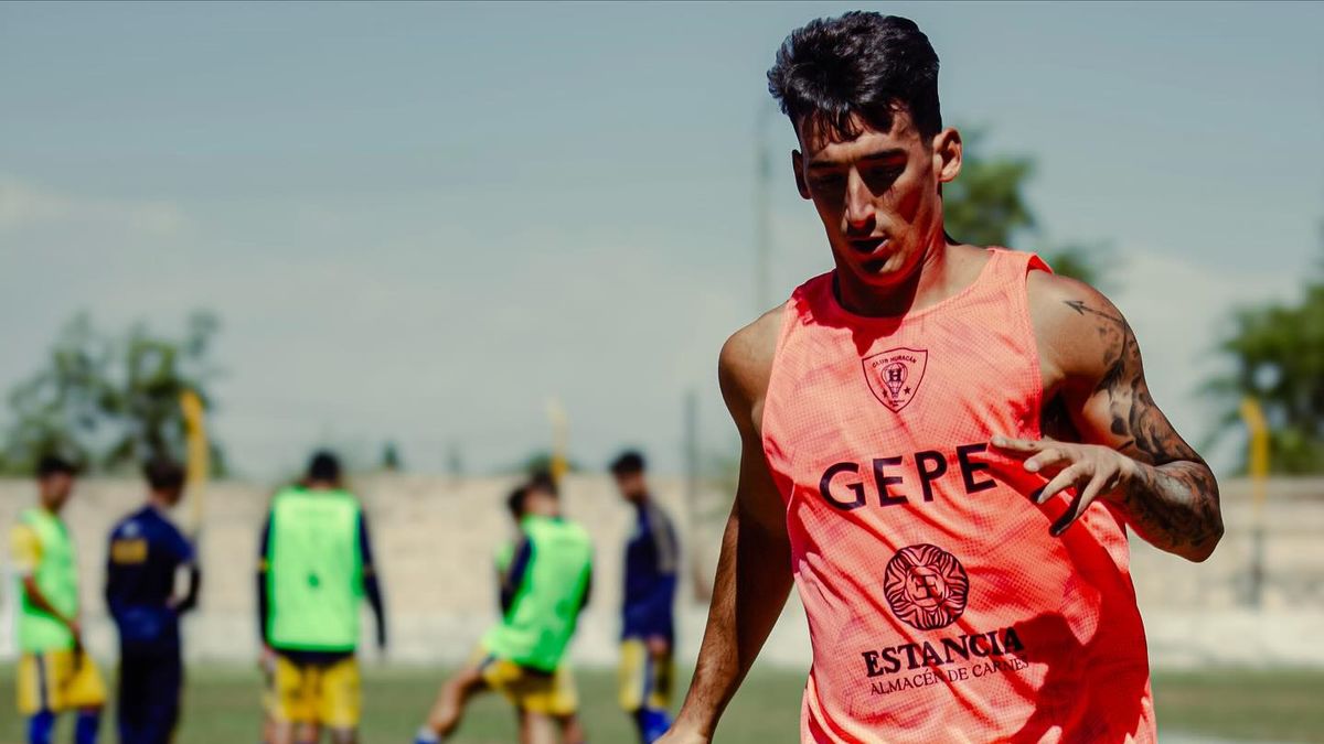 Pancho Agost apunta a lograr el ascenso con Huracán de San Rafael.