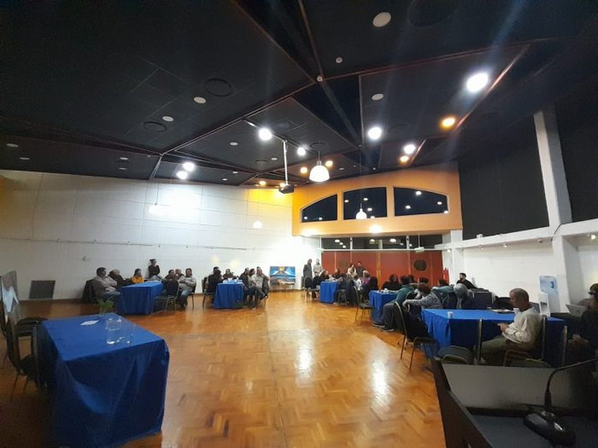 La reunión en Malargüe para avanzar en la declaración de La Payunia como Patrimonio de la Humanidad. La reunión en Malargüe para avanzar en la declaración de La Payunia como Patrimonio de la Humanidad.