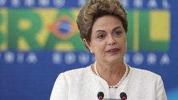 La presidenta de Brasil prepara su batalla contra el juicio político