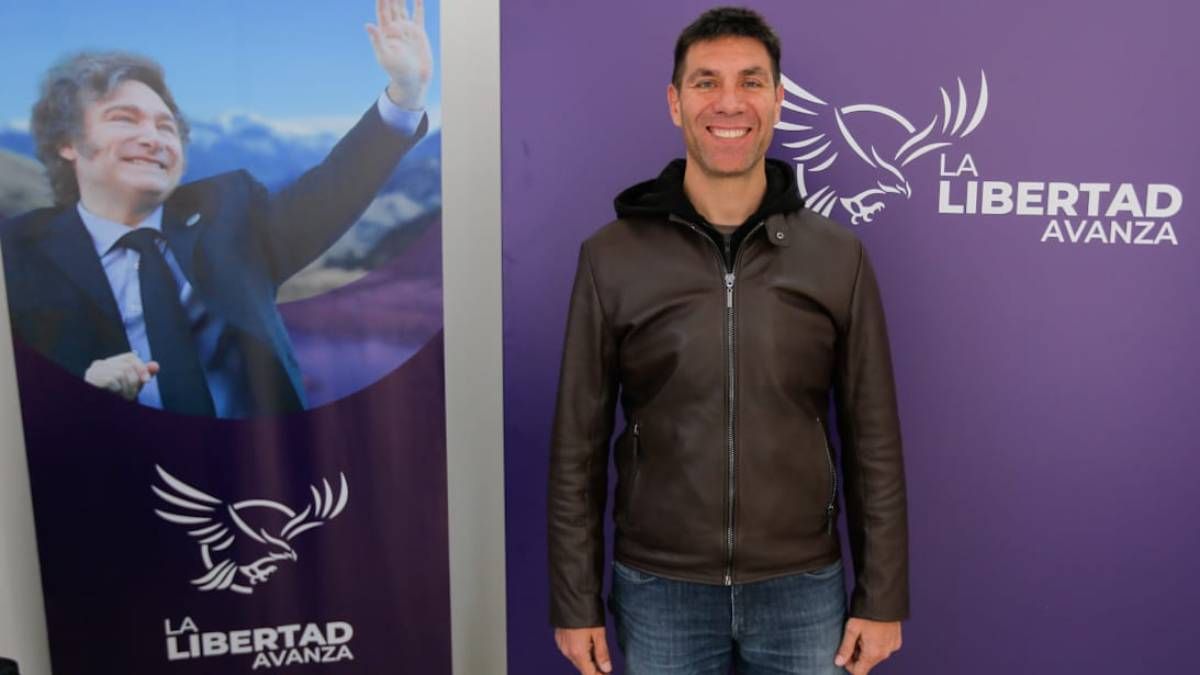 Facundo Correa LLano es el presidente de la Libertad Avanza en Mendoza.