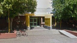 Dos padres ingresaron a un hospital con su bebé muerto y terminaron detenidos