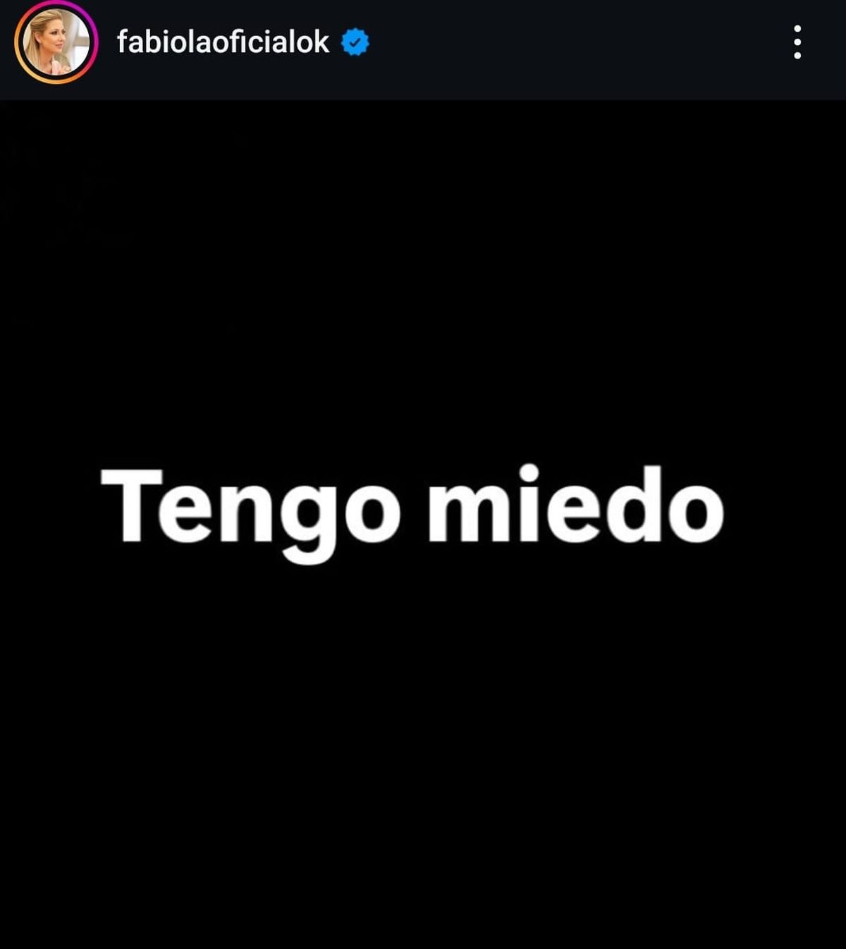 Con un misterioso Con un misterioso