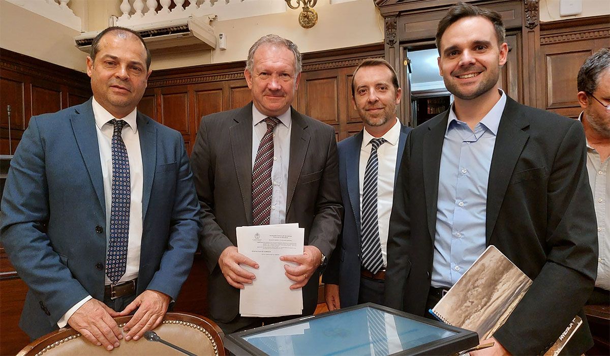 Germán Vicchi, Rolando Baldasso, Valentín González y Gabriel Padrines, los cuatro senadores del PRO que ya no seguirán en el interbloque de Cambia Mendoza.