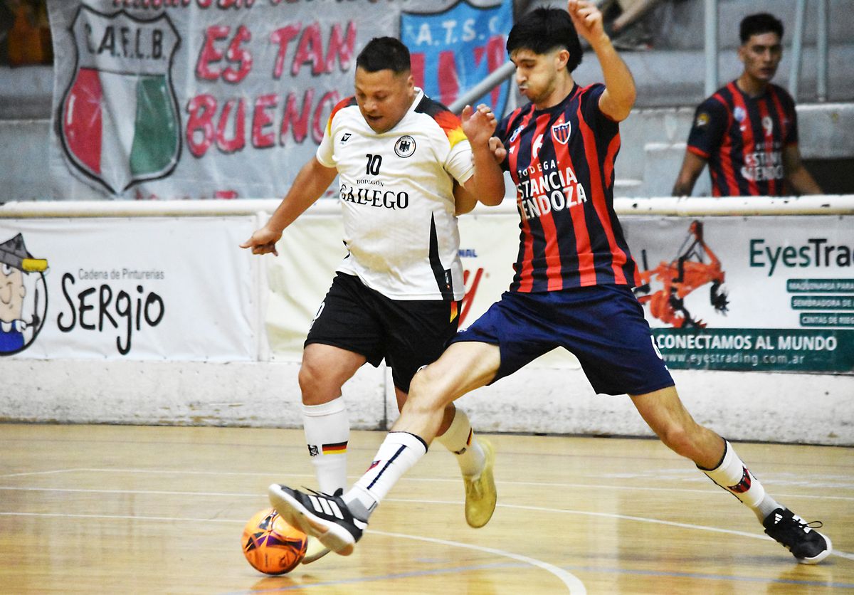 Andes Talleres va por el bicampeonato del futsal mendocino.