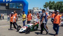 Alumnos de Godoy Cruz participarán del desafío de construir un auto eléctrico