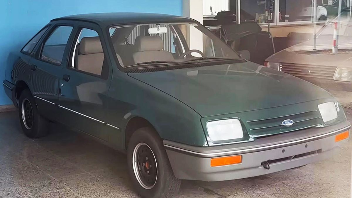Un Ford Sierra fue encontrado como recién salido de fábrica.