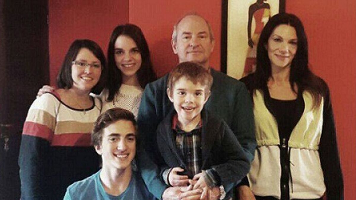 La familia de Giuliana pide que toda la provincia rece para que la joven se recupere y salga adelante.