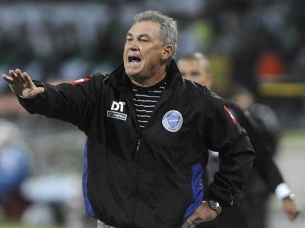 Nery Pumpido, enojadísimo: Fue lamentable lo del árbitro