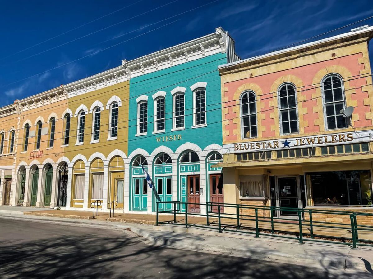 Lampasas es un pueblo único en texas.